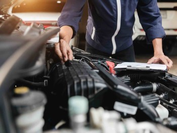 Auto is afgekeurd, maar de APK is nog geldig, mag je dan nog wel de weg op?